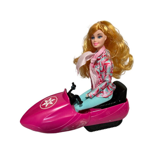 Muñeca Articulada Betty Trineo De Nieve Con Accesorios