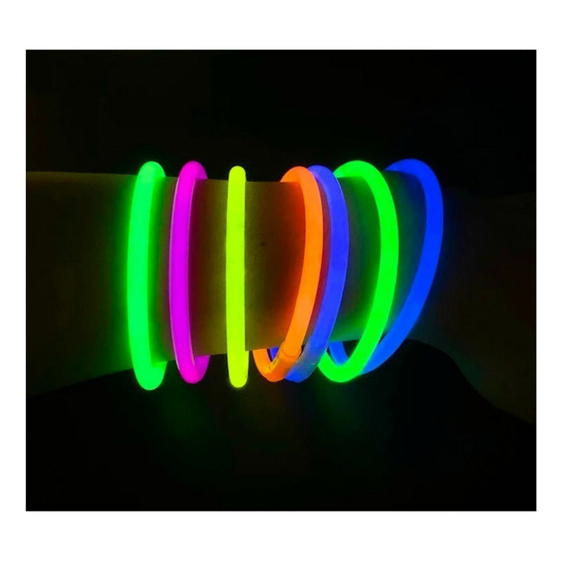 Pack 100 Pulseras Luminosas Flúor Glow Fiestas Flúor. Multicolor